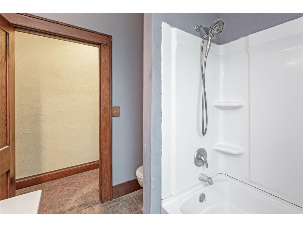 119 S Orient Street Fairmont MN 56031 7080377 image14