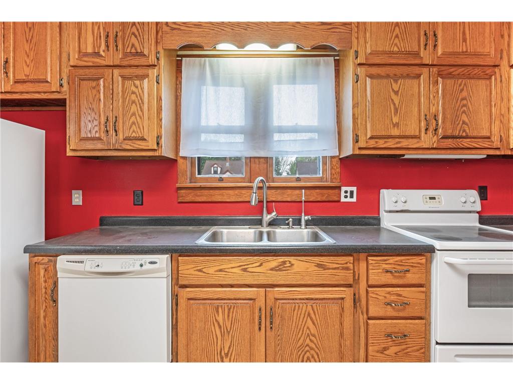 119 S Orient Street Fairmont MN 56031 7080377 image9