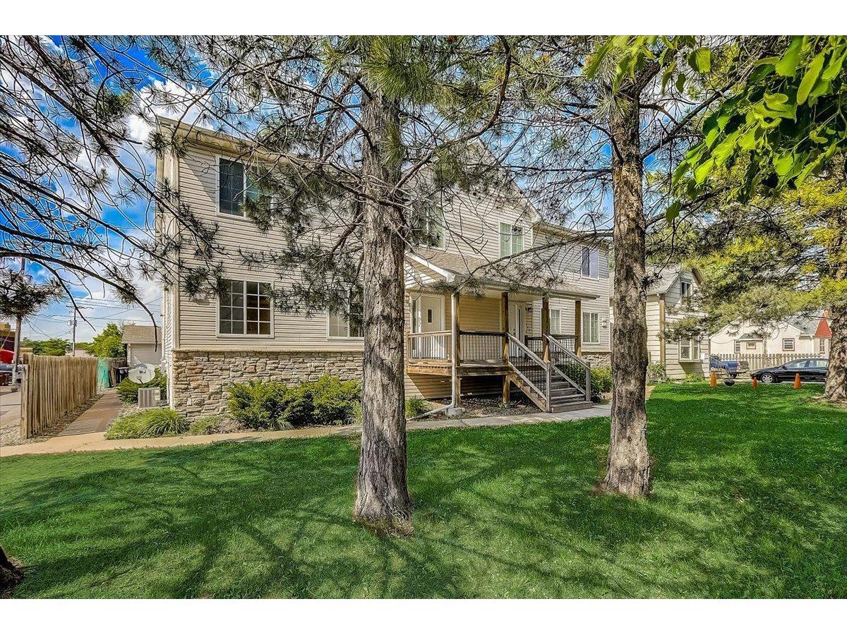 119 Wheelock Parkway W, Saint Paul, MN 55117 MLS 5768928 Edina Realty