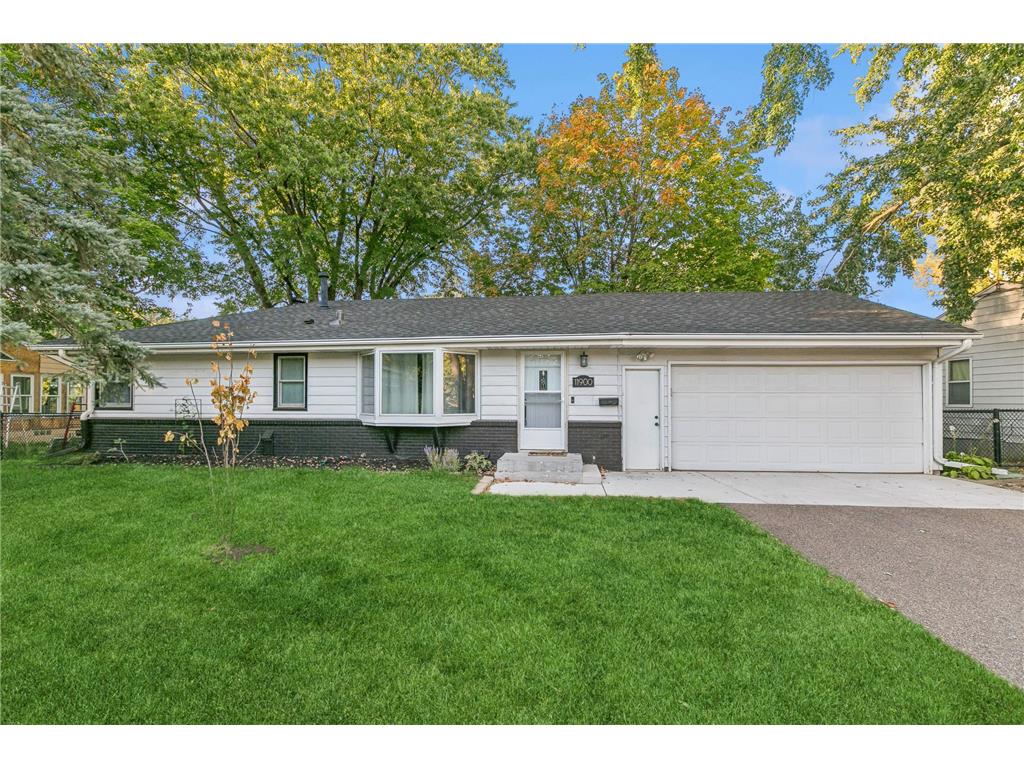 11900 Bradford Road Minnetonka MN 55343 6608890 image1