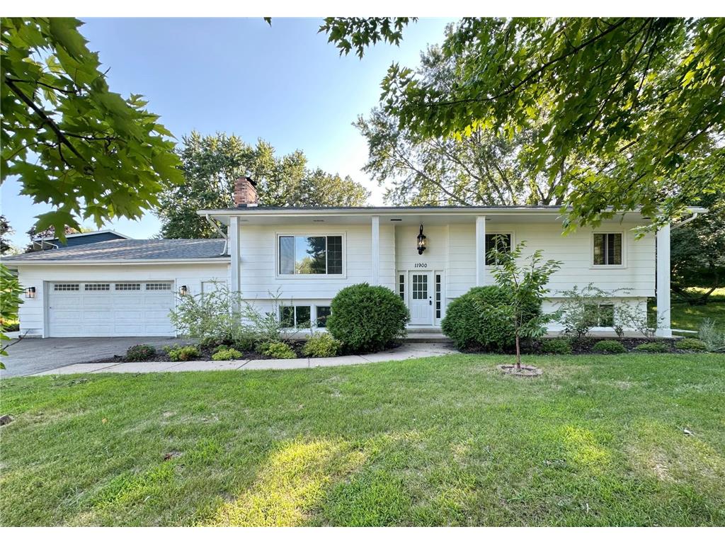 11900 Highland View Circle Burnsville MN 55337 6806164 image1