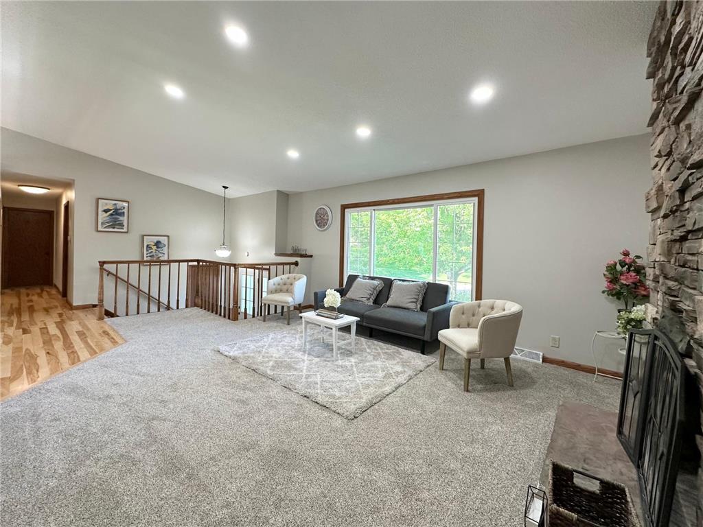 11900 Highland View Circle Burnsville MN 55337 6806164 image3