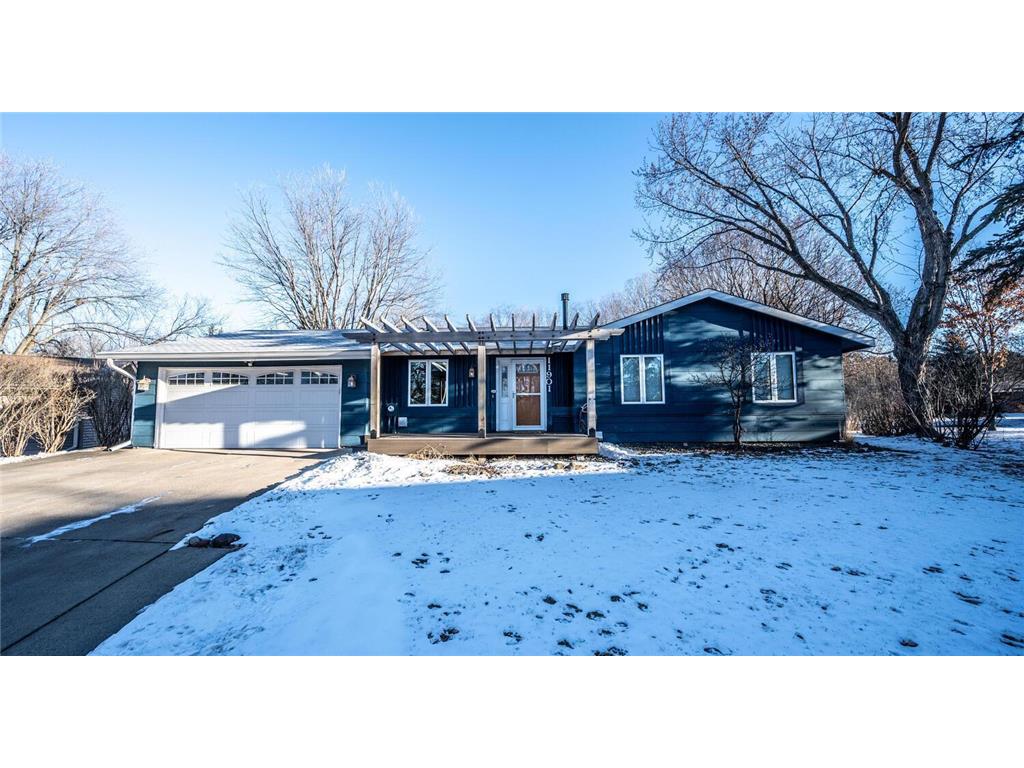 11901 River Hills Circle Burnsville MN 55337 6651215 image1