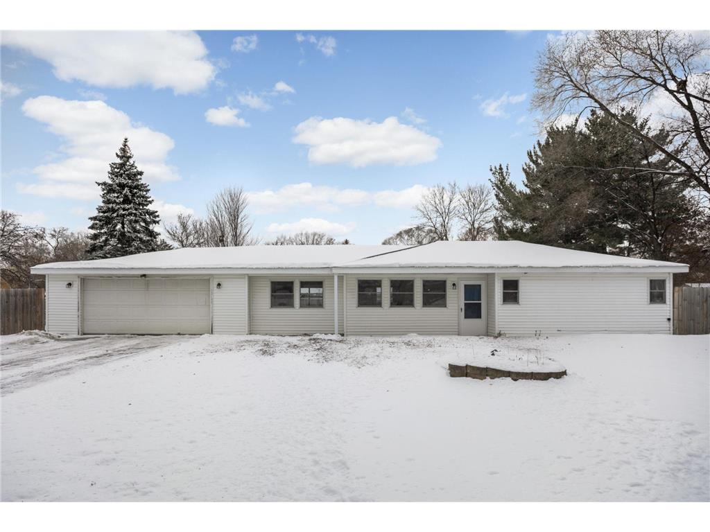 11901 Vintage Street NW Coon Rapids MN 55433 6823456 image1