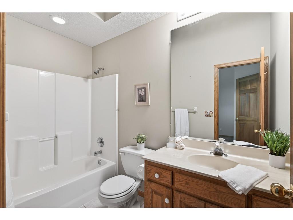 11911 Aberdeen Street NE Blaine MN 55449 7045870 image22