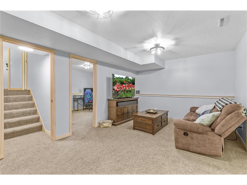 1192 97th Lane NE Blaine MN 55434 7082772 image18