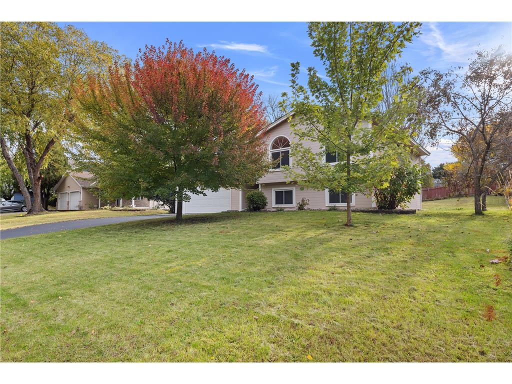 11921 Baypoint Drive Burnsville MN 55337 6770784 image1