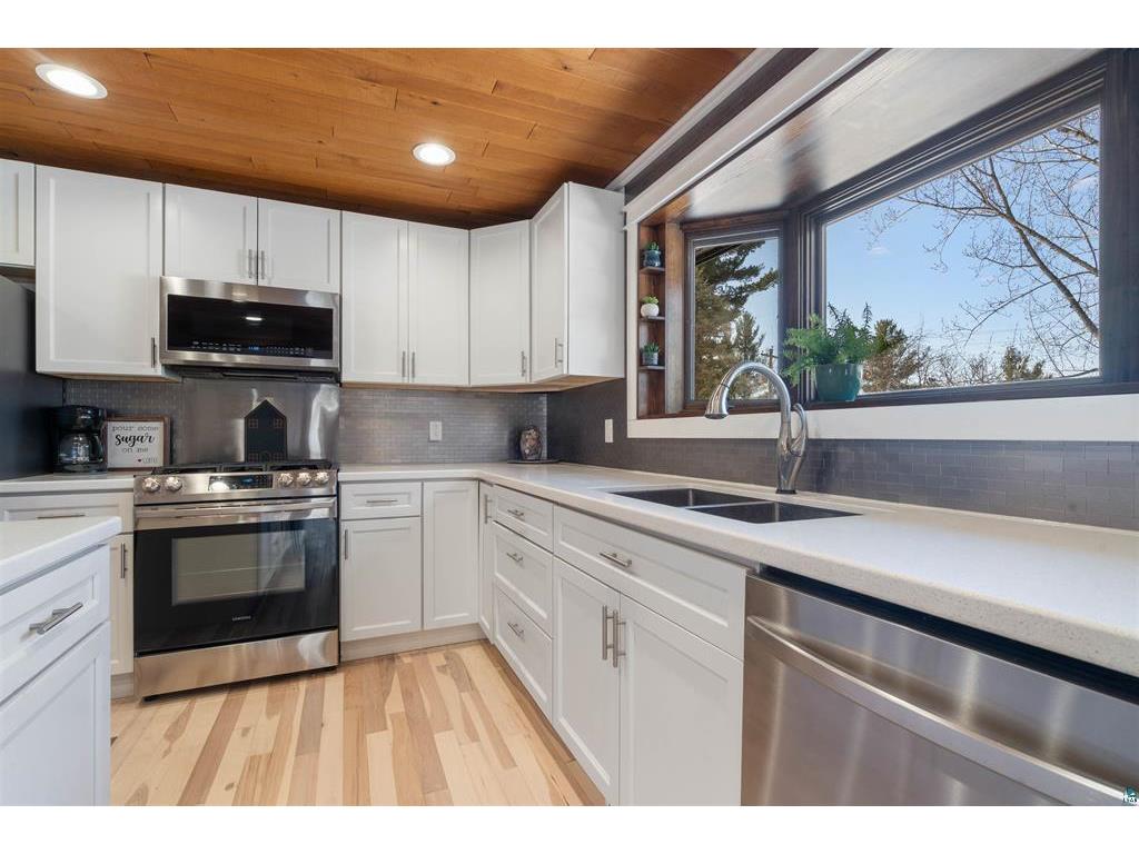 11923 E County Road B Lake Nebagamon WI 54849 7048898 image19