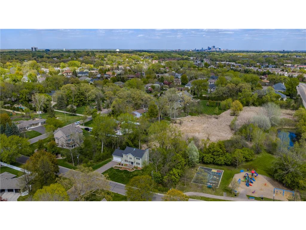 11927 Meadow Lane W Minnetonka MN 55305 7064286 image40