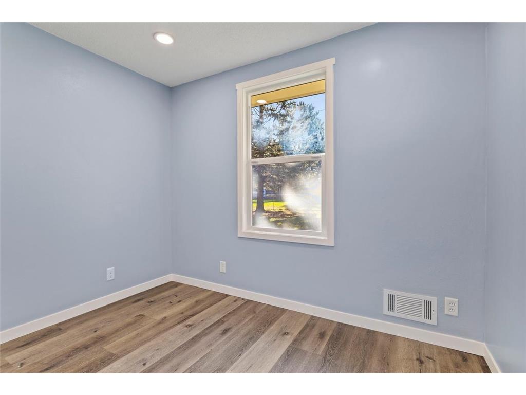 11927 Vintage Street NW Coon Rapids MN 55433 7034692 image8