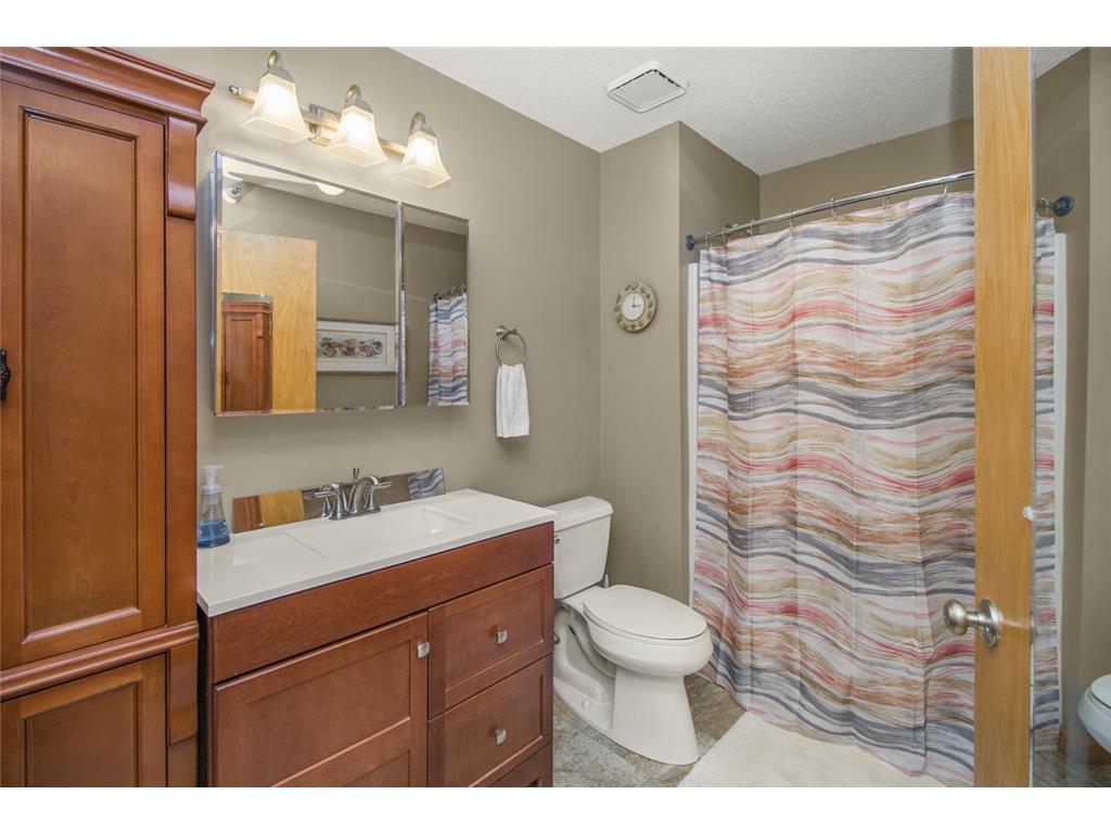 1193 Bay Cove White Bear Lake MN 55110 7035930 image18