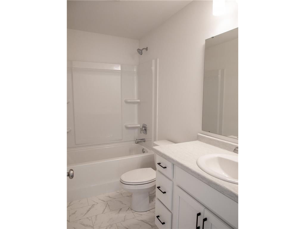 1193 Rachel Drive W West Fargo ND 58047 7106276 image17