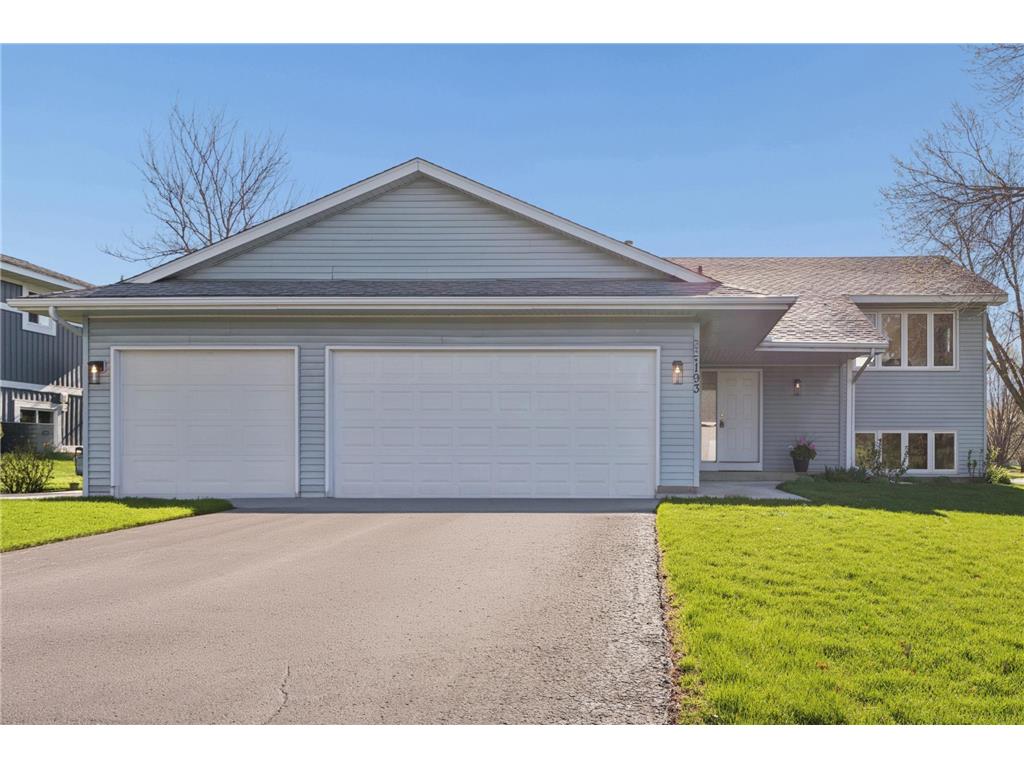 1193 Shawmut Street S Shakopee MN 55379 7063331 image1
