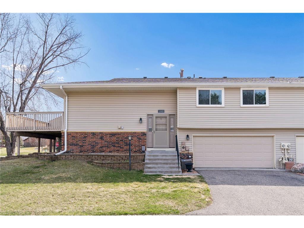 11935 71st Place N Maple Grove MN 55369 7053277 image1