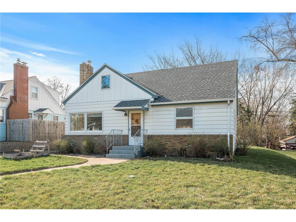 1194 Lealand Road E Maplewood MN 55109 6522442 image1