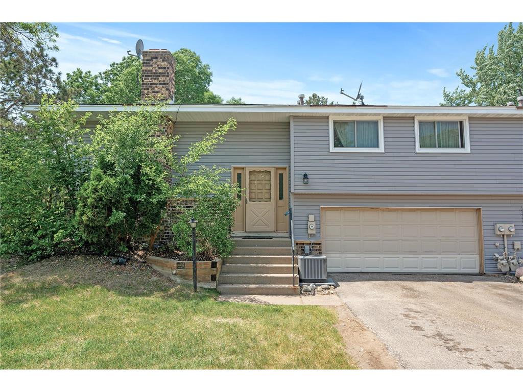 11943 70th Place N, Maple Grove, MN, 55369 MLS 6386715 Edina Realty