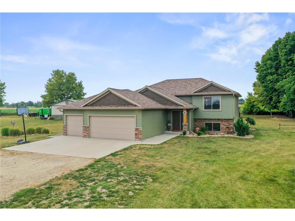 11945 County 3 Road SW Stewartville MN 55976 - ROOT RIVER 6401116 image1