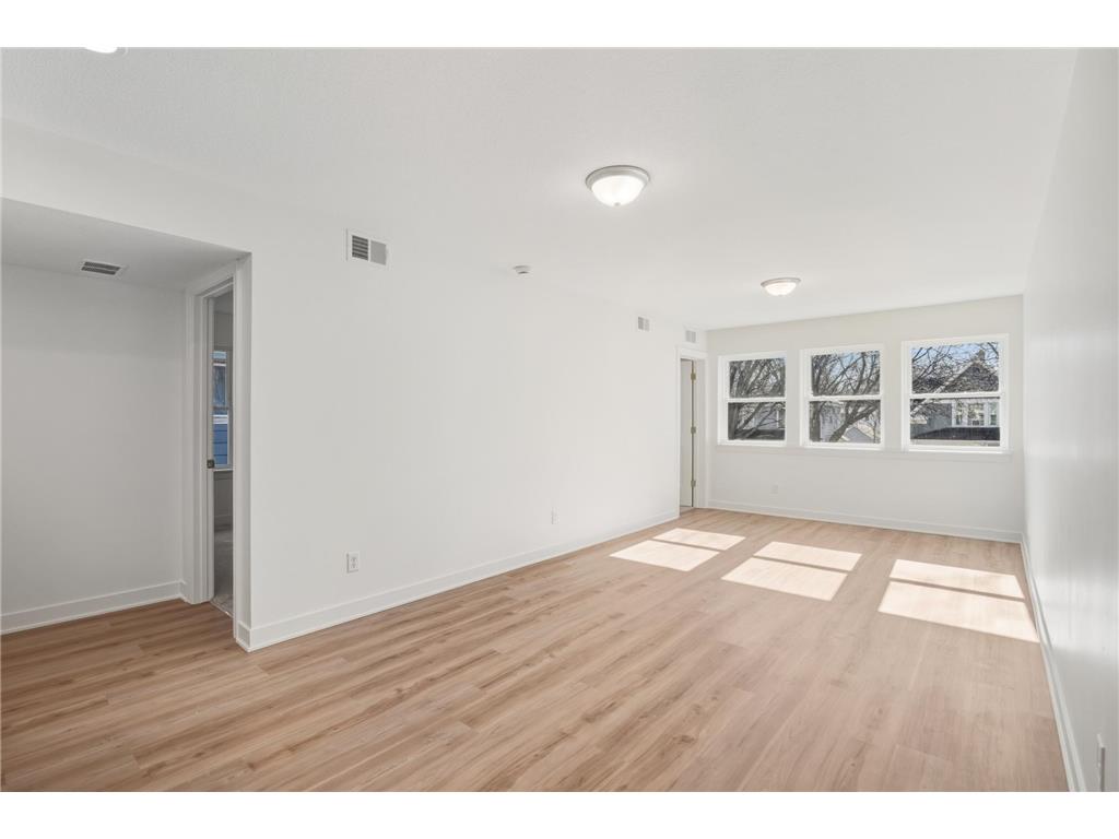 1195 Bush Avenue Saint Paul MN 55106 7036597 image25