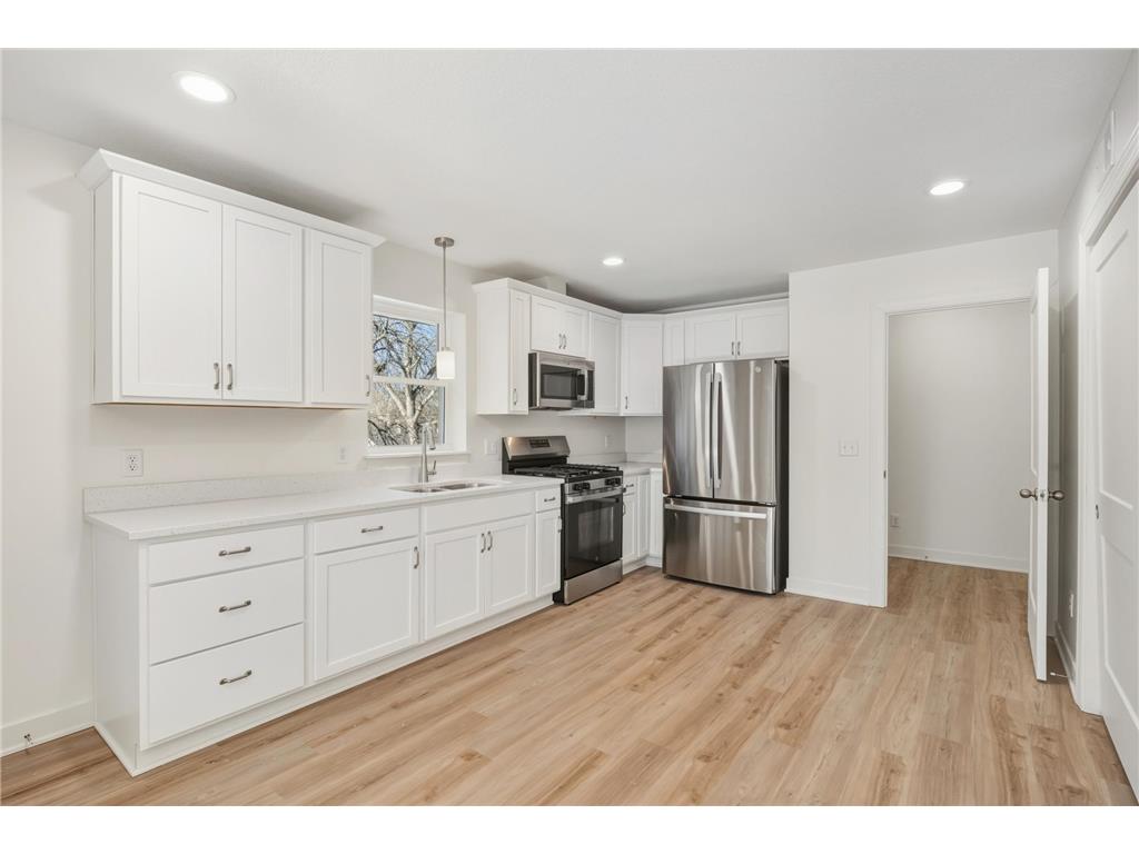 1195 Bush Avenue Saint Paul MN 55106 7036597 image28