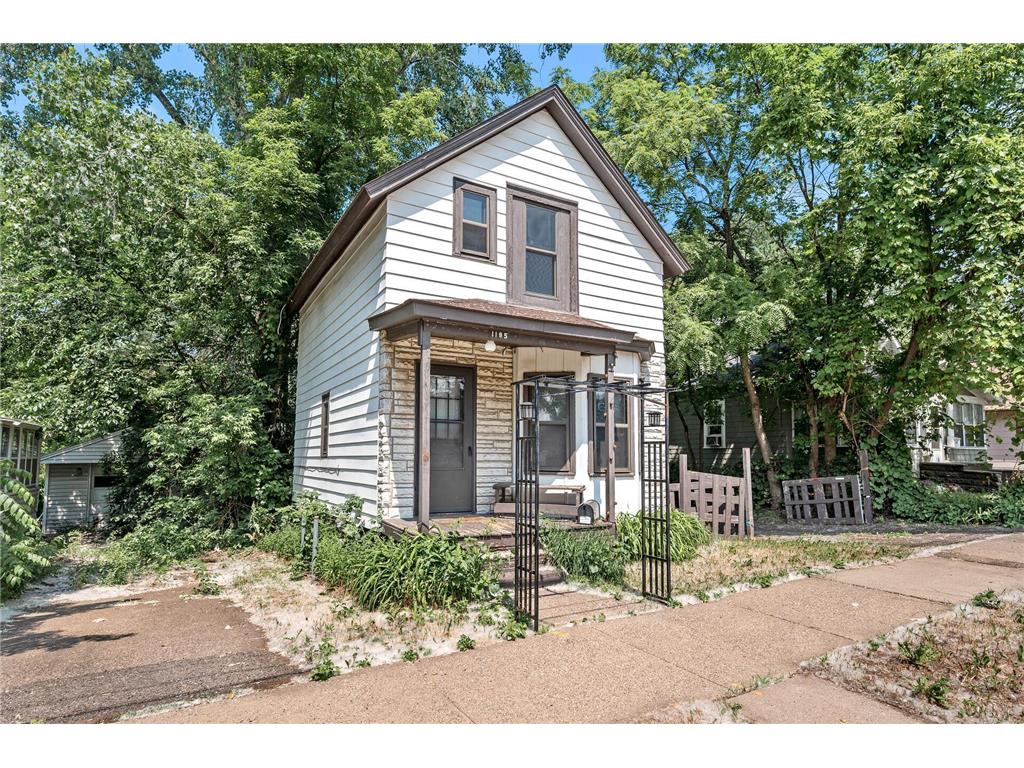 1195 Hancock Street Saint Paul MN 55106 6332444 image1