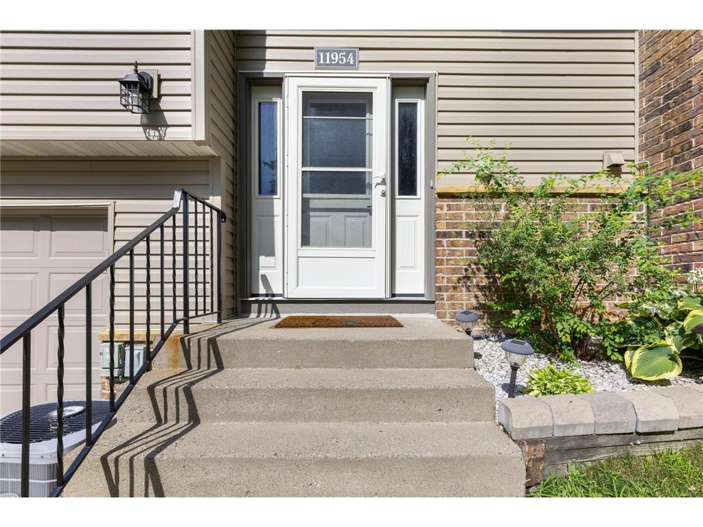 11954 70th Place N Maple Grove MN 55369 7091862 image13