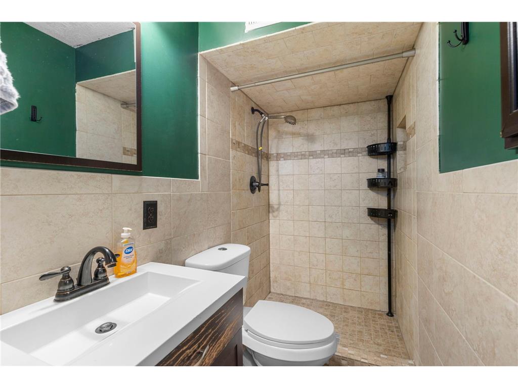 11954 70th Place N Maple Grove MN 55369 7091862 image30