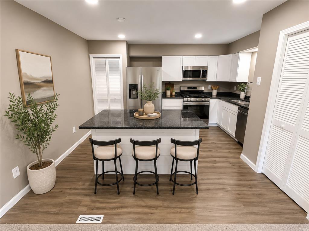 11960 Bluebird Street NW Coon Rapids MN 55448 7078838 image1