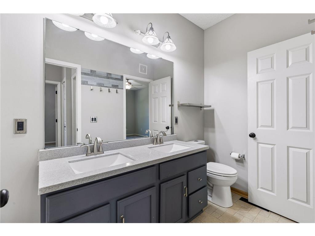 11962 85th Place N Maple Grove MN 55369 7087221 image21