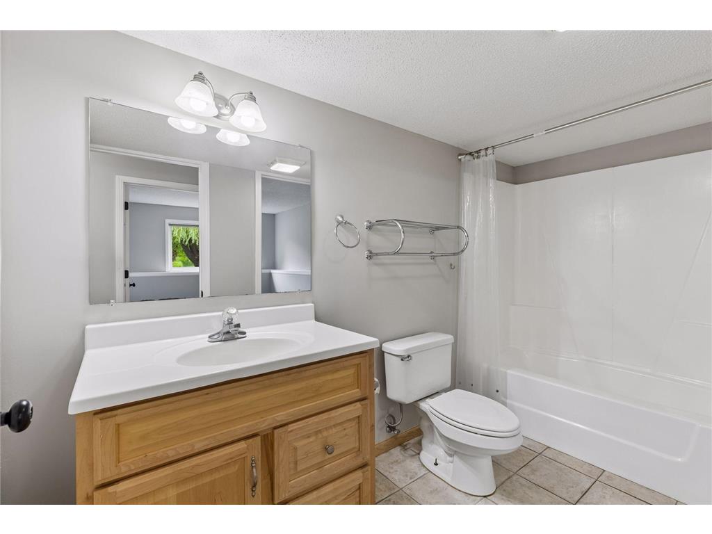 11962 85th Place N Maple Grove MN 55369 7087221 image34