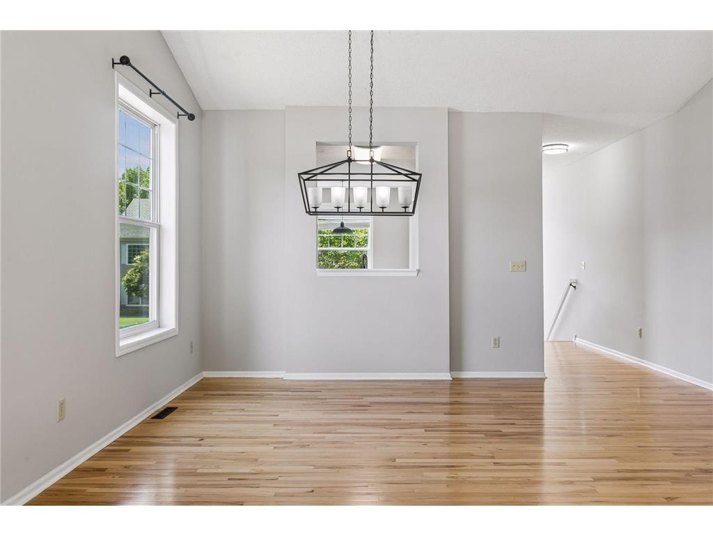 11962 85th Place N Maple Grove MN 55369 7087221 image9