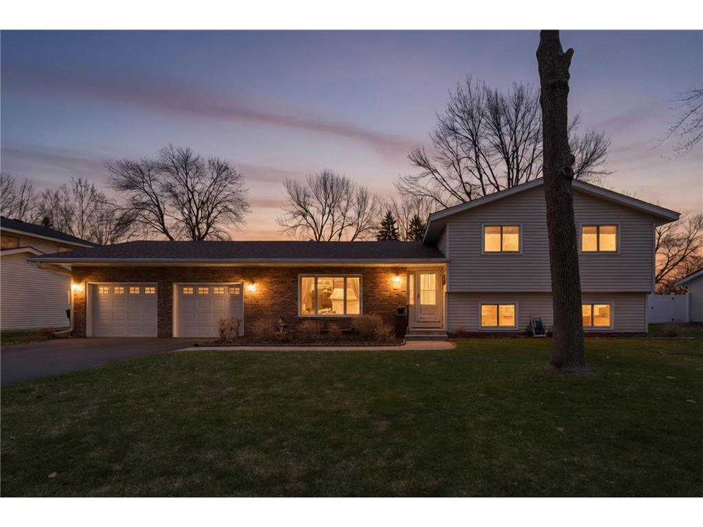 1197 Jackson Street S Shakopee MN 55379 7051153 image1
