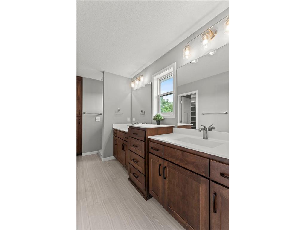11975 Castle Rock Court N Champlin MN 55316 7111842 image18