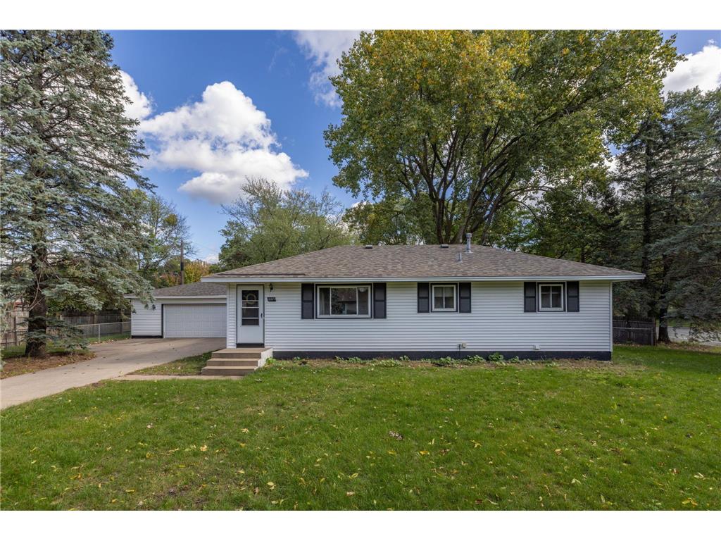 11975 Oak Park Court NE Blaine MN 55434 6470851 image1