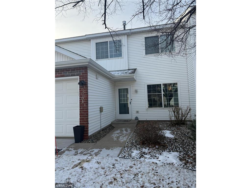 1198 Highpoint Curve Shakopee MN 55379 6658361 image1