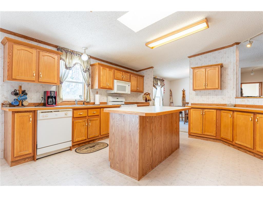 11983 County Road 55 Nashwauk MN 55769 7038347 image11