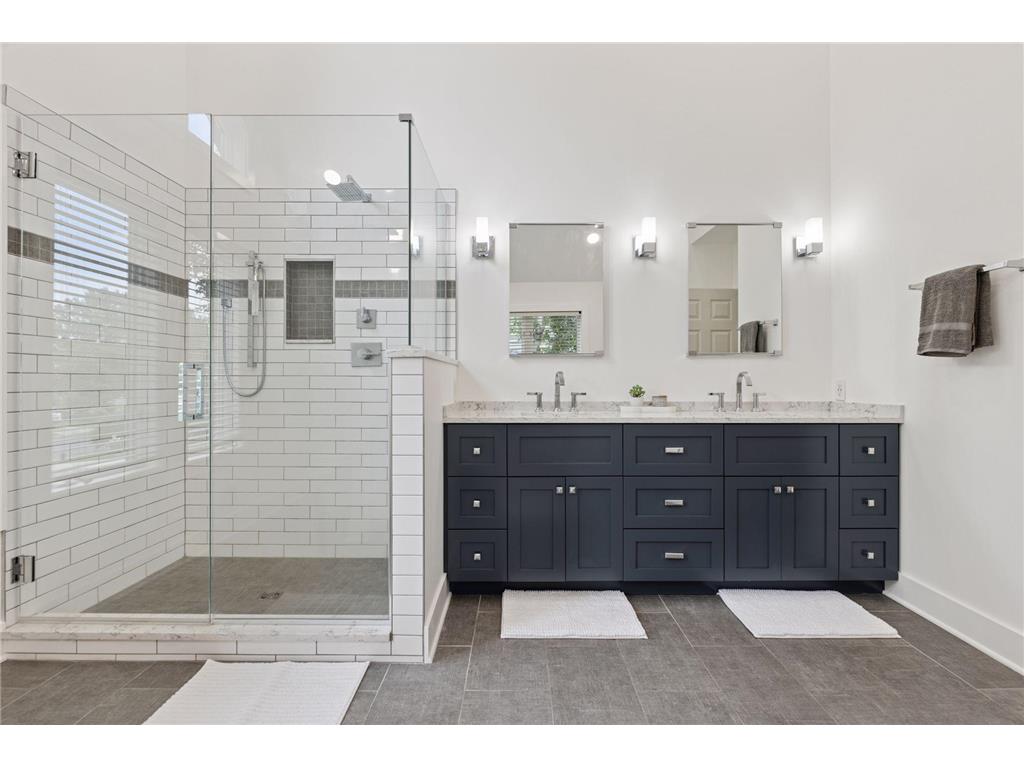 11984 Saint Albans Hollow Drive Minnetonka MN 55305 6773260 image20