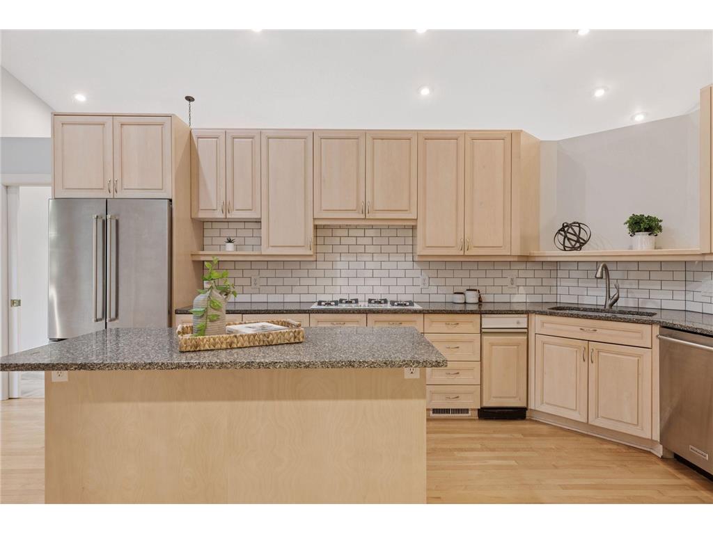 11984 Saint Albans Hollow Drive Minnetonka MN 55305 6773260 image28