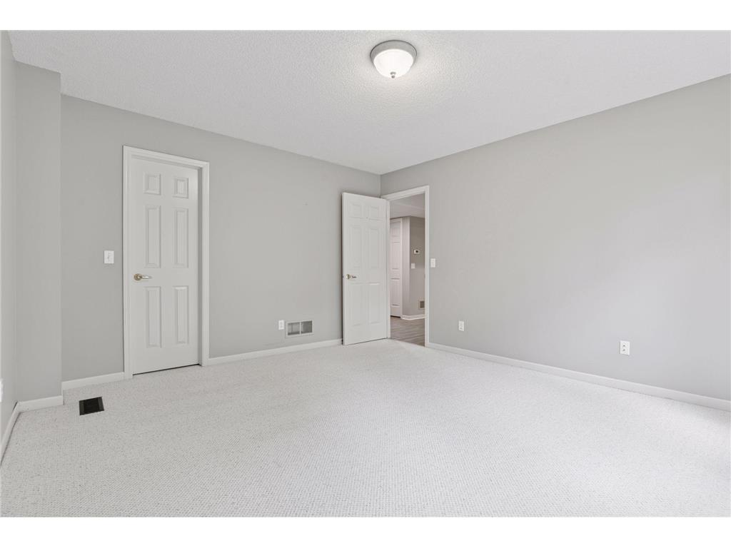 11984 Saint Albans Hollow Drive Minnetonka MN 55305 6773260 image43