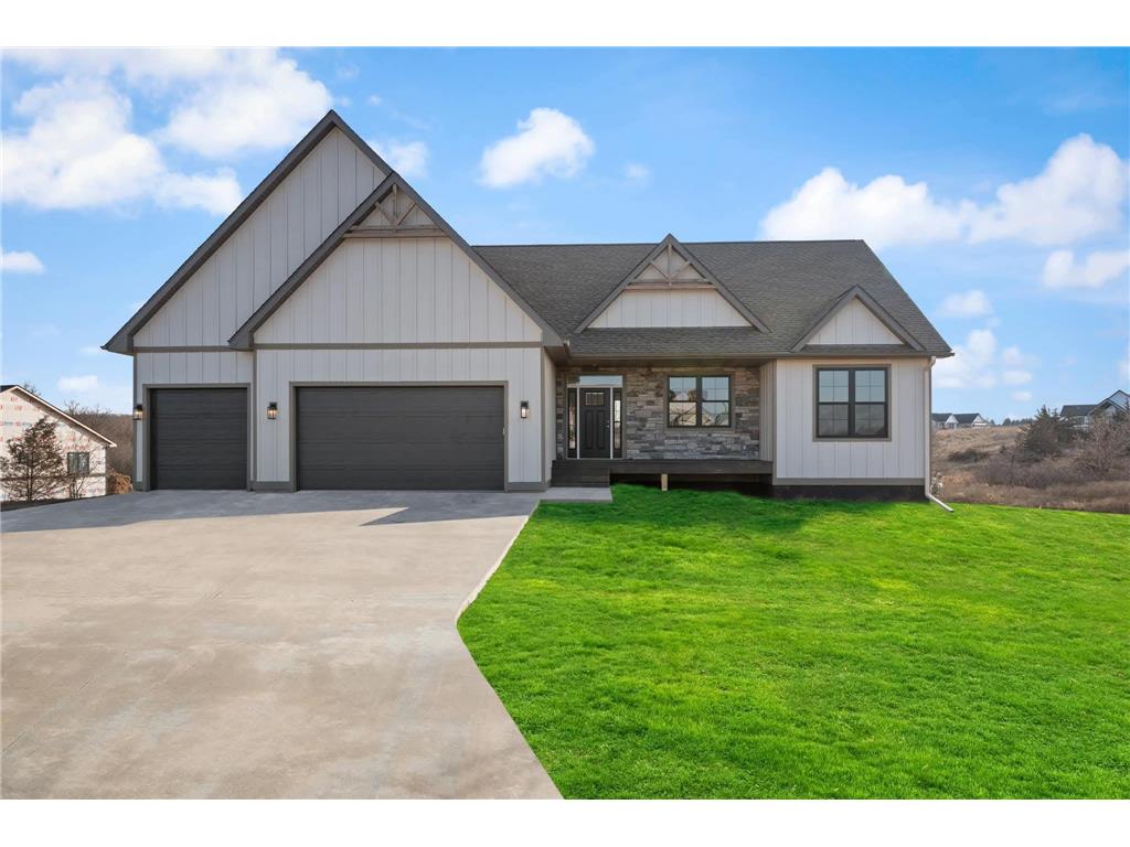 1199 60th Street Hudson WI 54016 7007391 image1