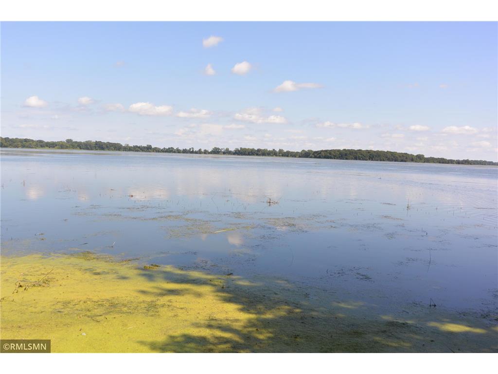 1199 E 2nd Street New Auburn MN 55366 - High Island 6770922 image9