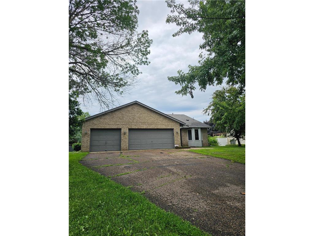 1199 Sunrise Drive Woodbury MN 55125 6753430 image1