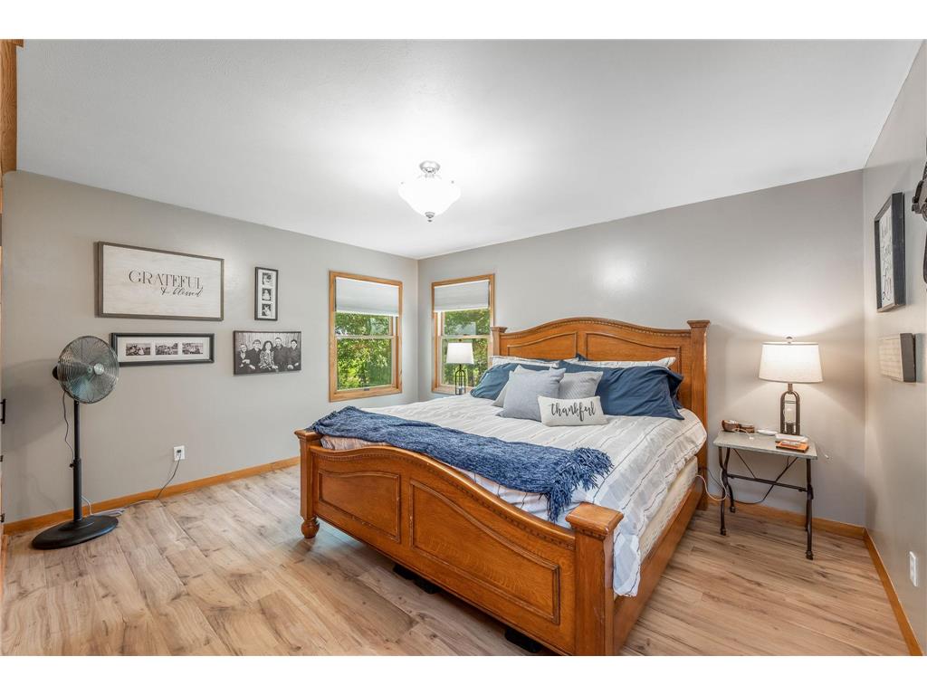11990 380th Avenue Blue Earth MN 56013 7089938 image20