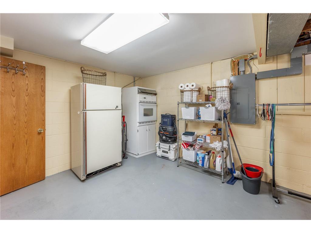11990 380th Avenue Blue Earth MN 56013 7089938 image32