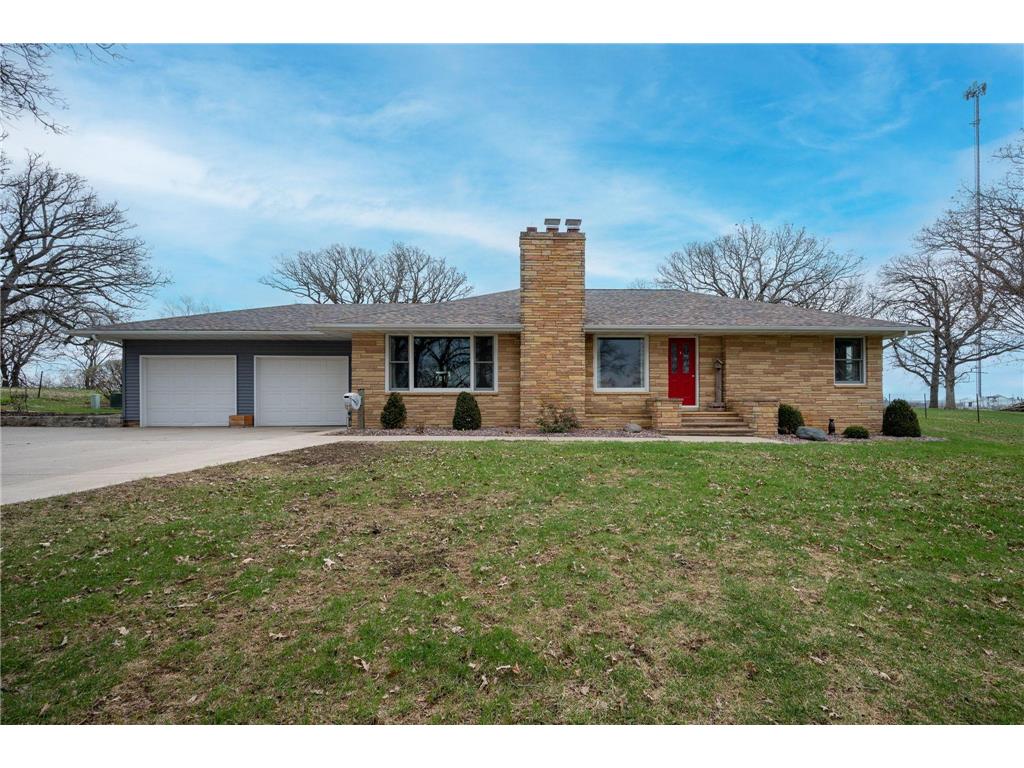 11990 380th Avenue Blue Earth MN 56013 6358511 image1