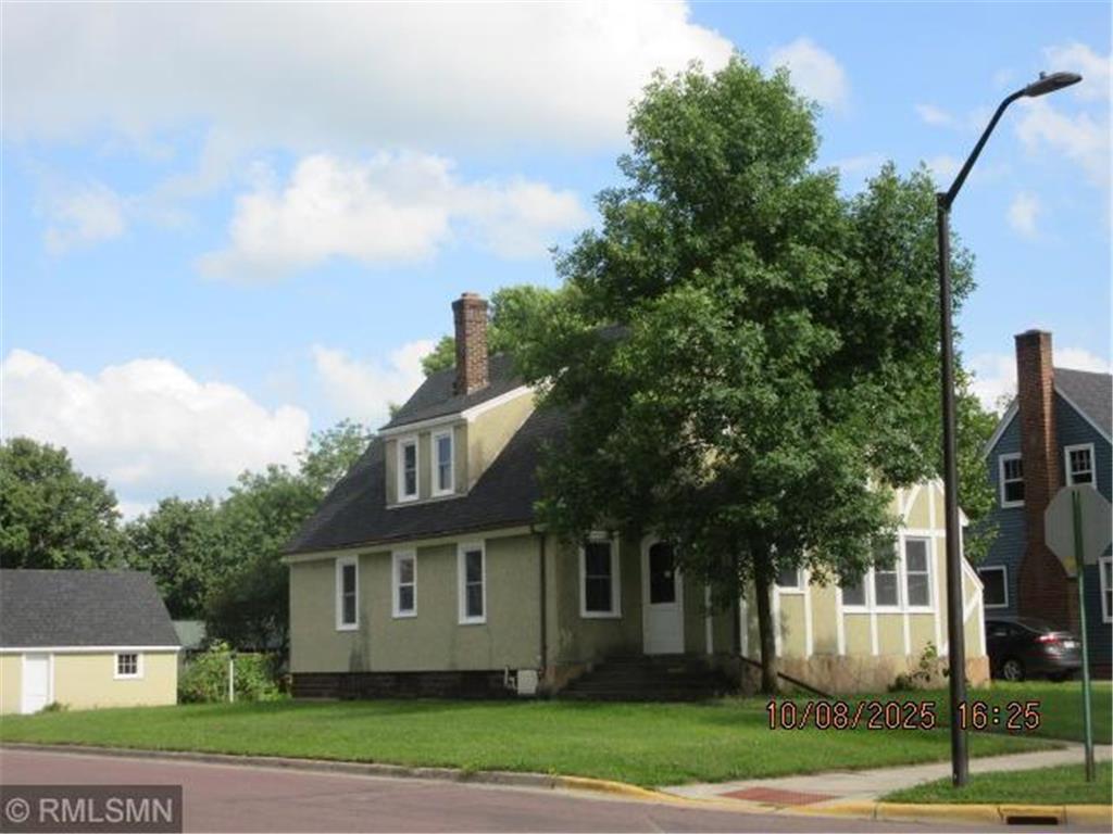 12 6th Avenue SE Fairfax MN 55332 6773001 image1