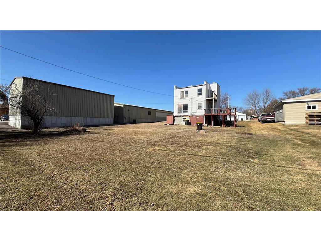 12 E Main Street Madelia MN 56062 6804535 image7