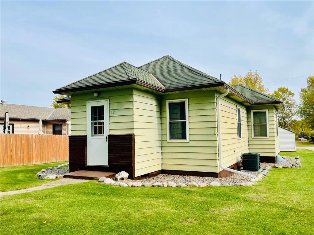 12 Haynes Street N Taconite MN 55786 6795193 image1