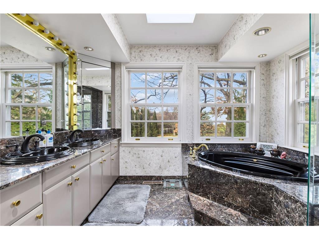 12 Merilane Avenue Edina MN 55436 7055062 image21