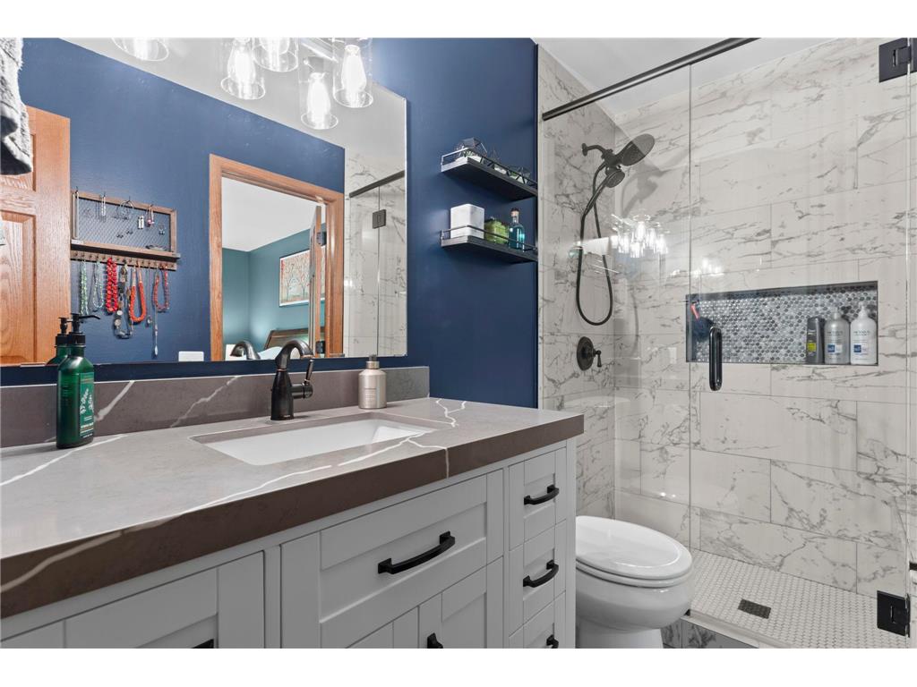 12 Oak Shore Drive Burnsville MN 55306 7084871 image20