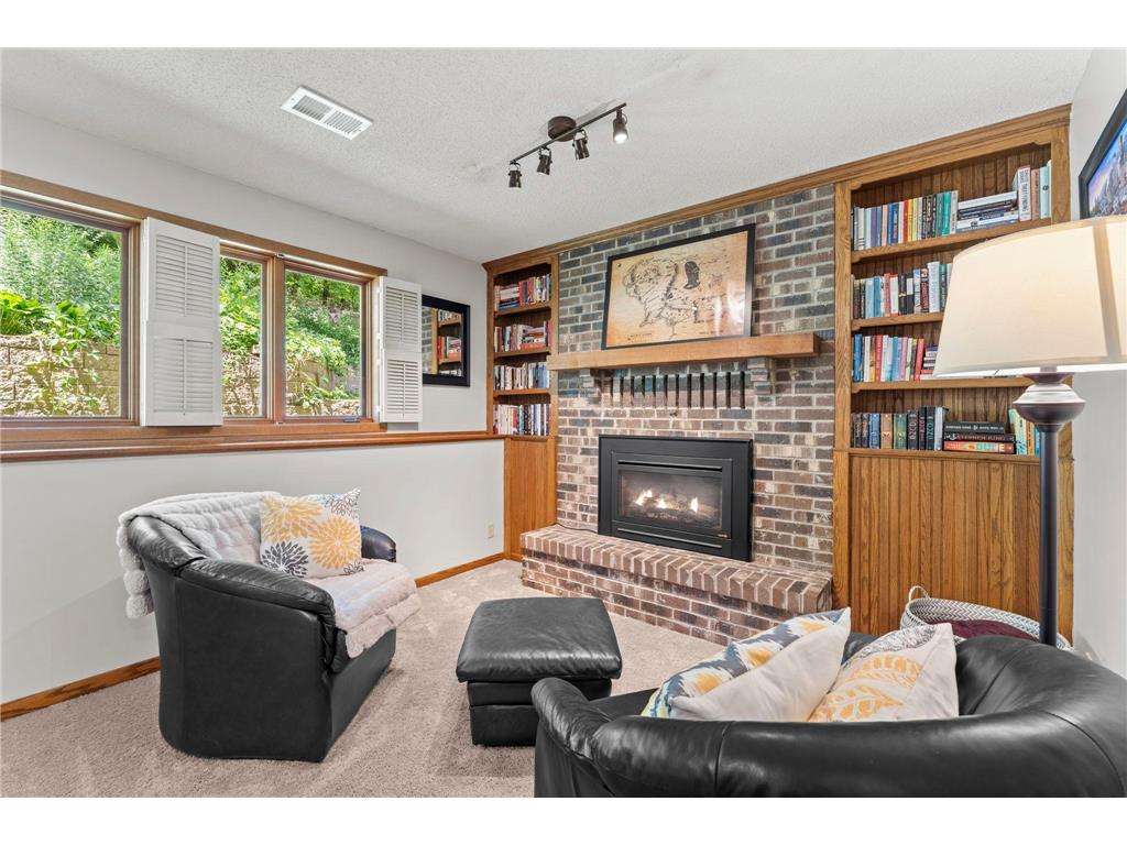 12 Oak Shore Drive Burnsville MN 55306 7084871 image25